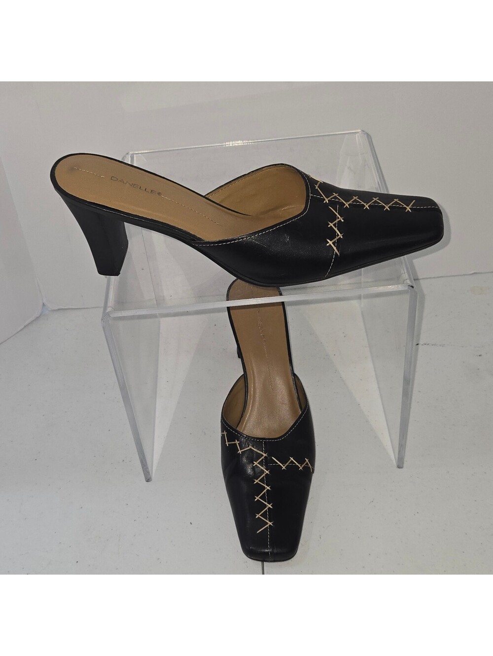 Danelle Vintage Black Leather Cross-Stitch Slip-On Mule Heels Size 8M